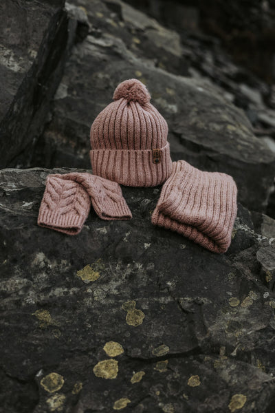 NEW Winter Rose Colour Hat, Snood and Hand Warmer Set